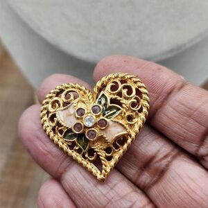 Vintage Gold Heart Filigree Brooch/Pin w/ Floral Design